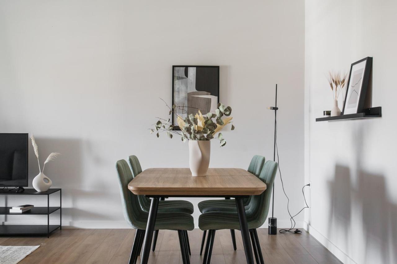 Appartement Signature 2br In Marousi By Upstreet